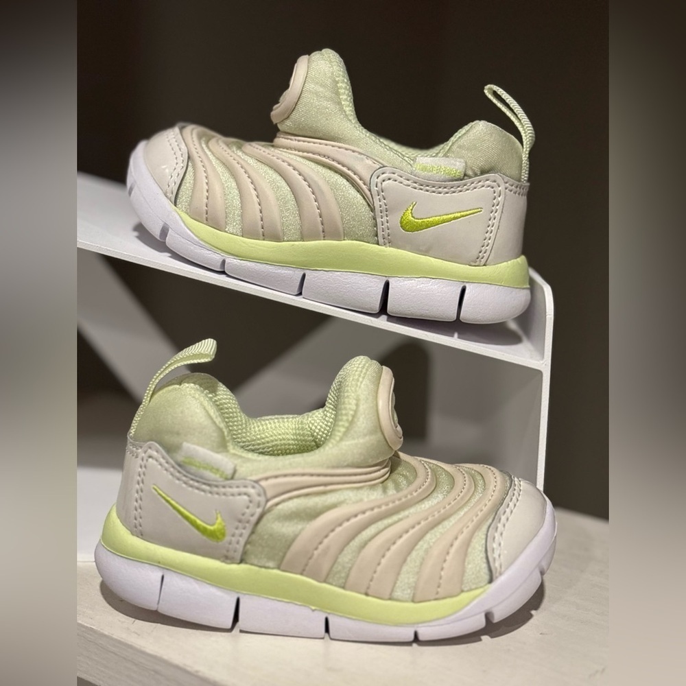 Nike Dynamo Free White Green Toddler Kid Child Shoe Size 5C 343938-704